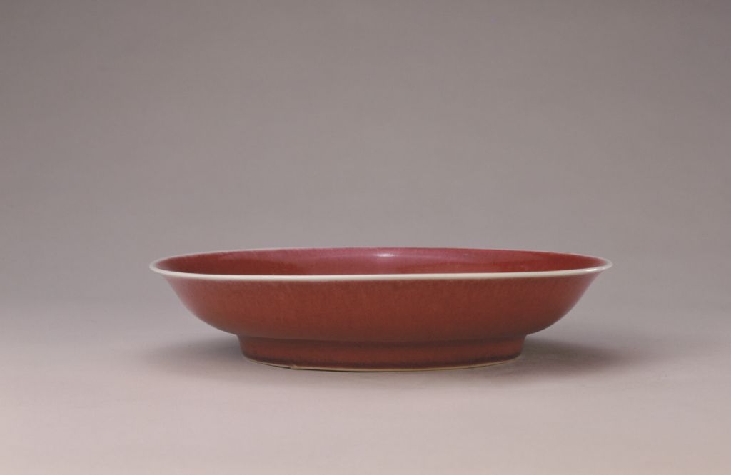 图片[1]-Bright red glazed plate-China Archive